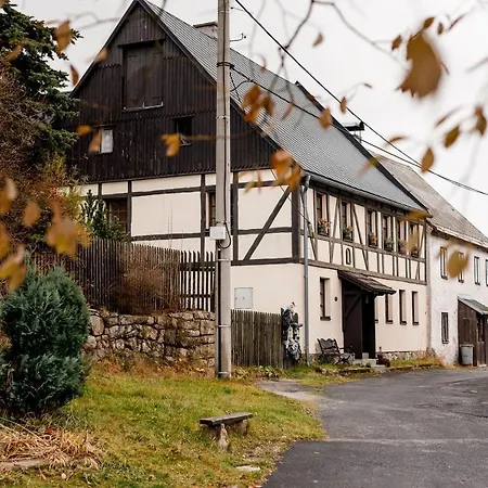 Holiday home Hrazdenka V Krusnych Horach *